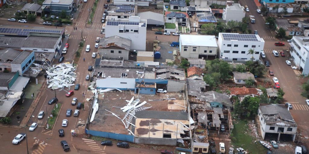 grande-parte-do-parana-esta-em-alerta-por-risco-de-temporais-e-ventos
