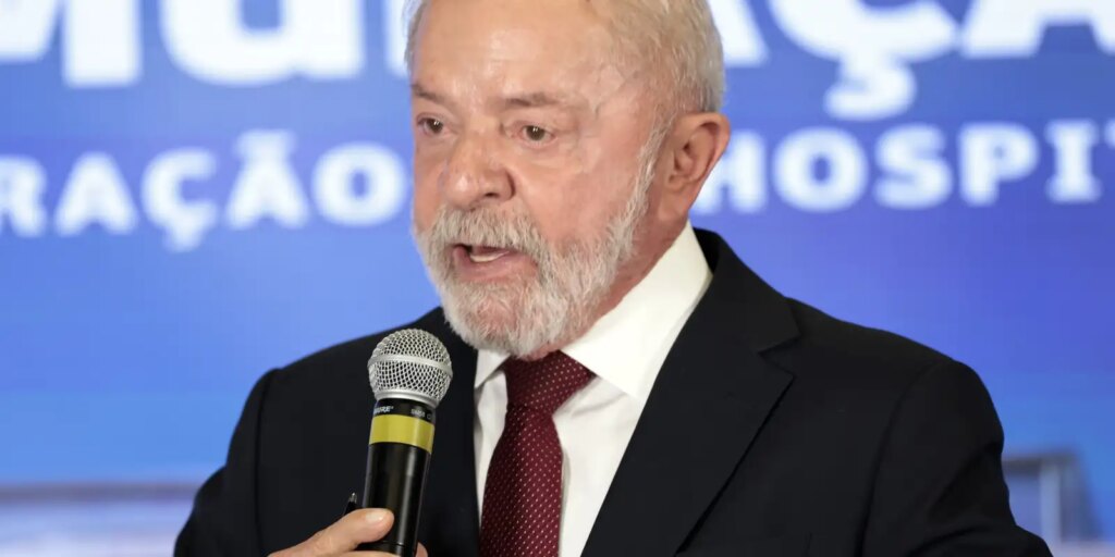 lula-critica-ameacas-de-trump-ao-mundo-e-defende-papa-leao-xiv