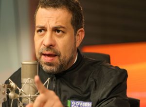 boulos-volta-a-criticar-“terrorismo-economico”-contra-fim-da-6-por-1