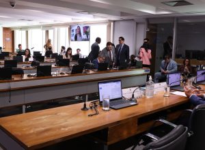 pedido-de-vista-adia-votacao-de-autonomia-financeira-do-banco-central