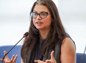 demanda-por-trabalhadores-mantem-mercado-resiliente,-avalia-ibge